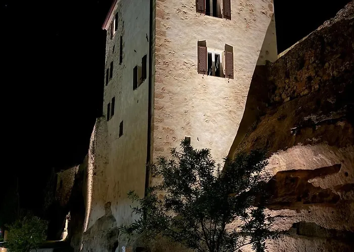 Private Residence On Pienza Walls
